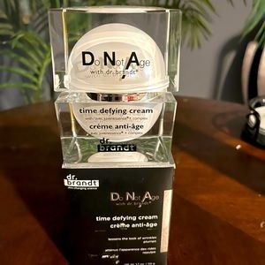 Dr. Brandt Do Not Age time defying cream